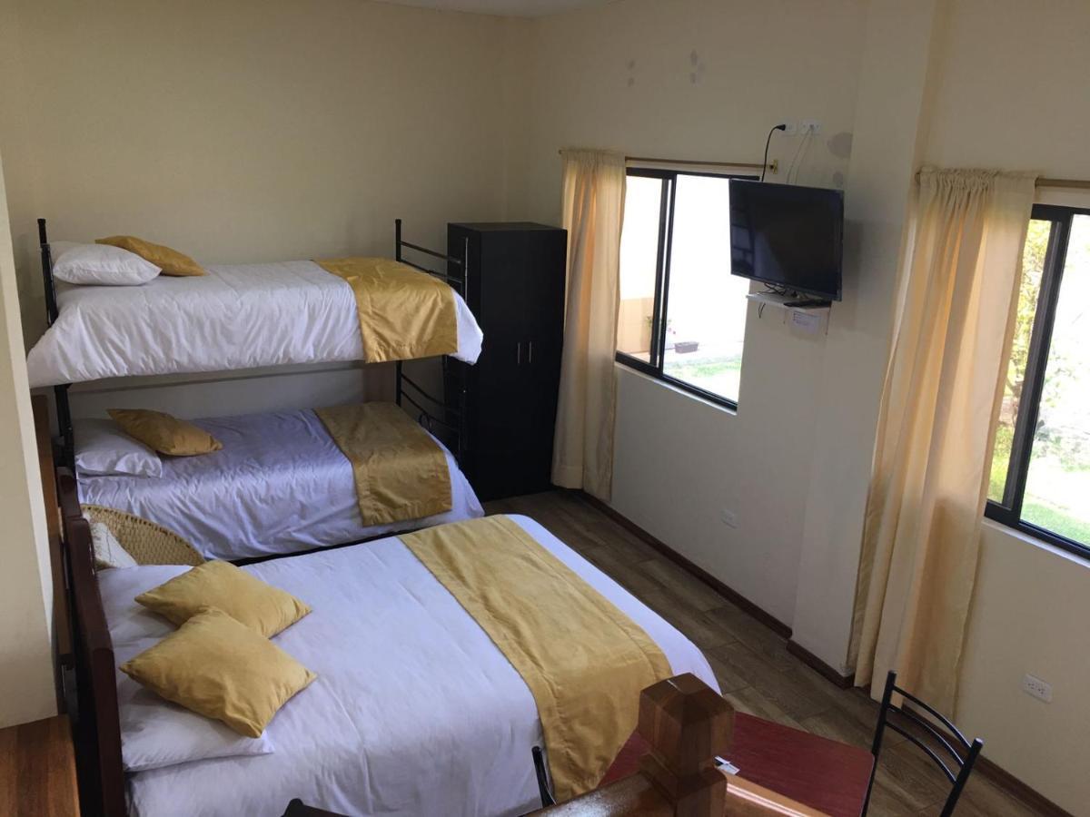 Tababela Airport B&B Exterior photo